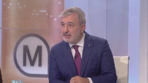 Collboni se sentiria més còmode governant amb comuns i ERC, sense excloure pactes amb Trias