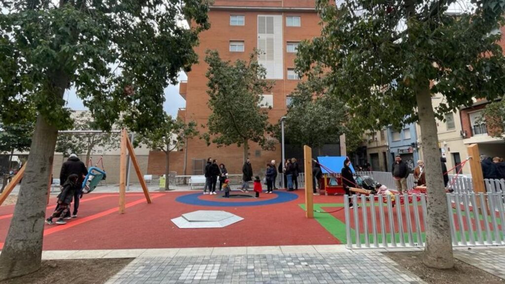 inauguració plaça Rom Cremat