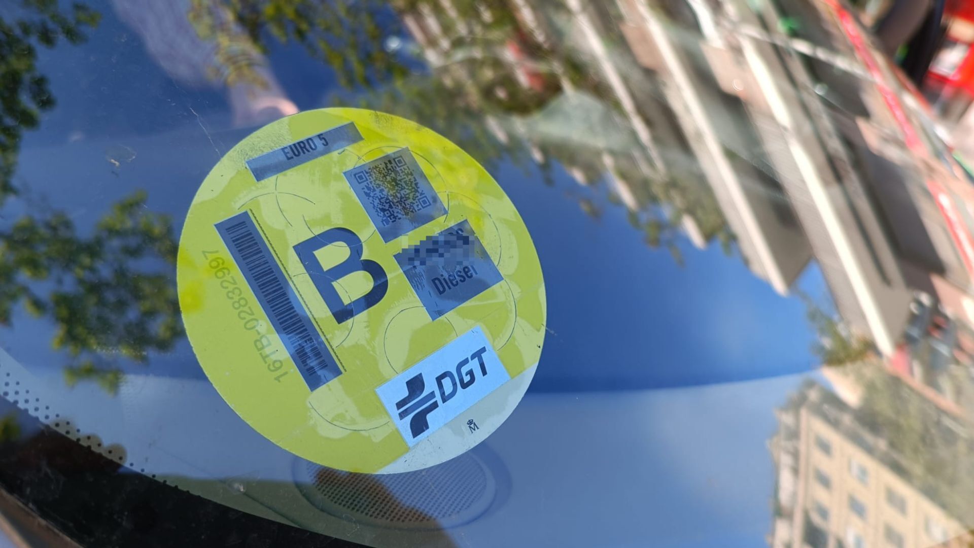 etiqueta groga B ZBE