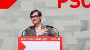 Llista del PSC a les eleccions de Catalunya 2024: Qui acompanya Salvador Illa per al Parlament?