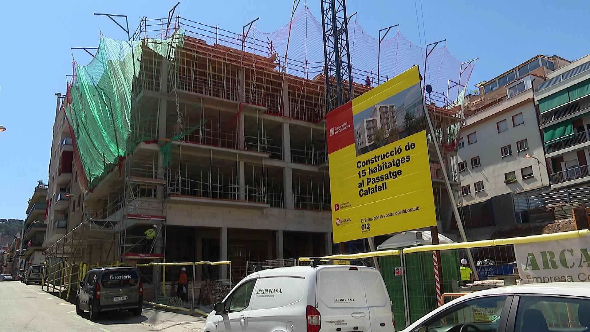 obres pisos socials Carmel plaça esvoranc