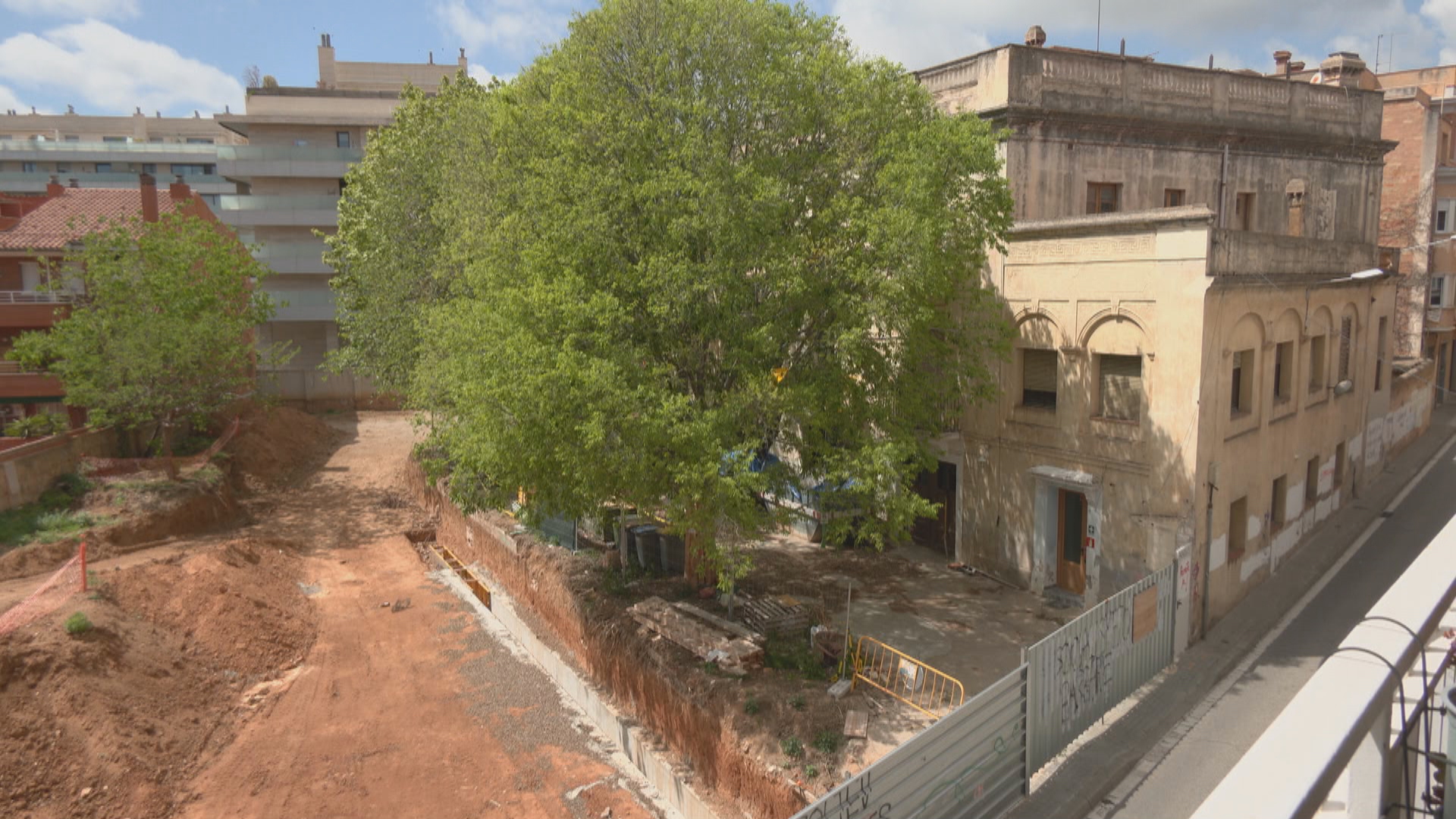 L'Ajuntament proposa buscar una alternativa a Can Raventós per a la cultura popular de Sarrià | Ajuntament de Barcelona, equipaments, patrimoni arquitectònic, patrimoni històric, protestes, queixes veïnals