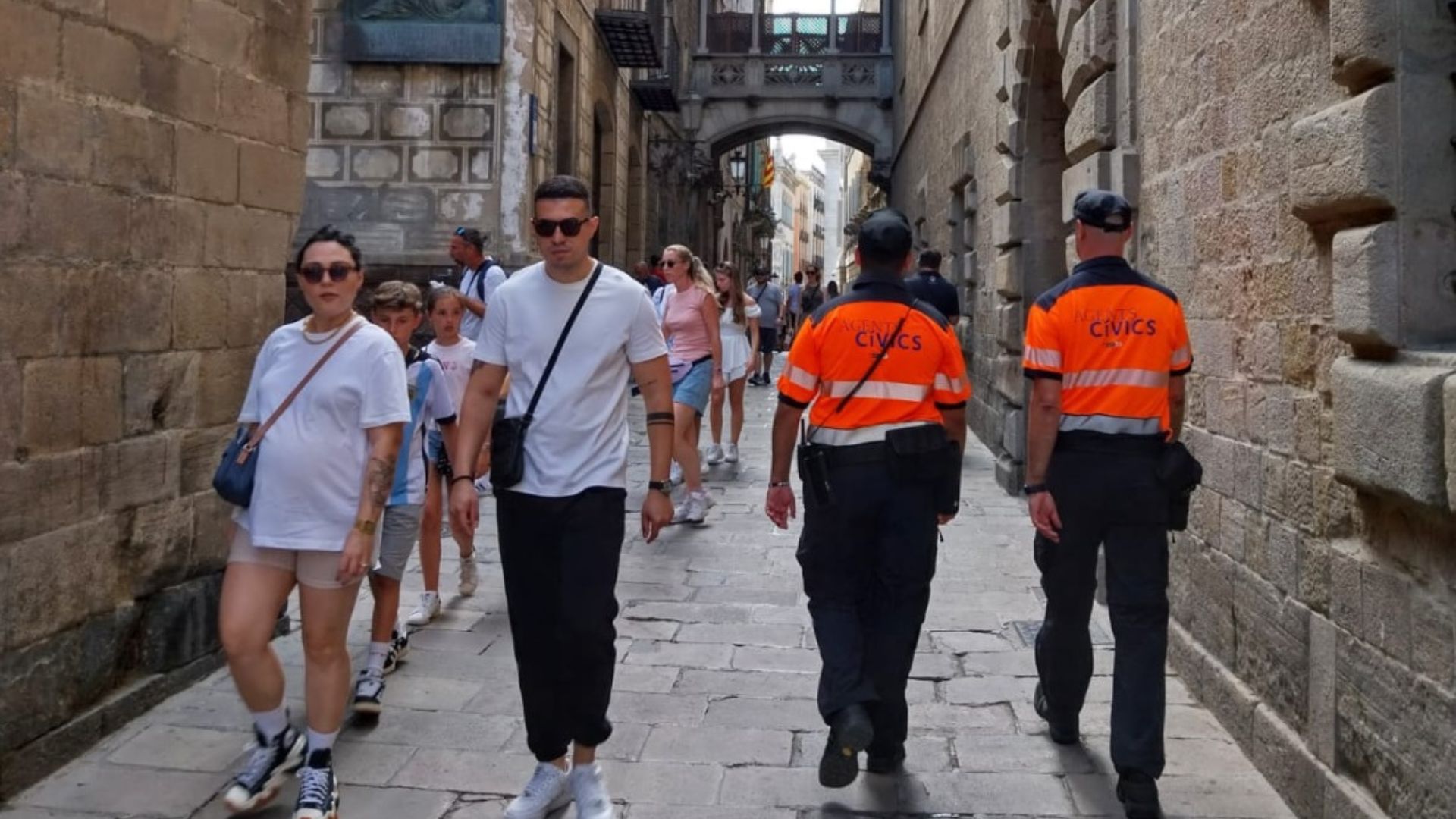 Barcelona preveu disposar de 118 agents cívics aquest estiu