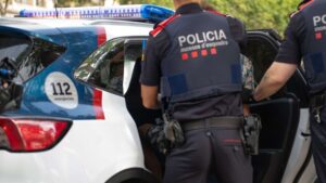 Els Mossos identifiquen 77 multireincidents amb 362 antecedents en una sola tarda a l’Eixample