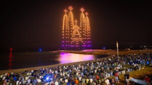 Drons de la Mercè 2025: Data, horari i on veure l’espectacle aeri de llums i música