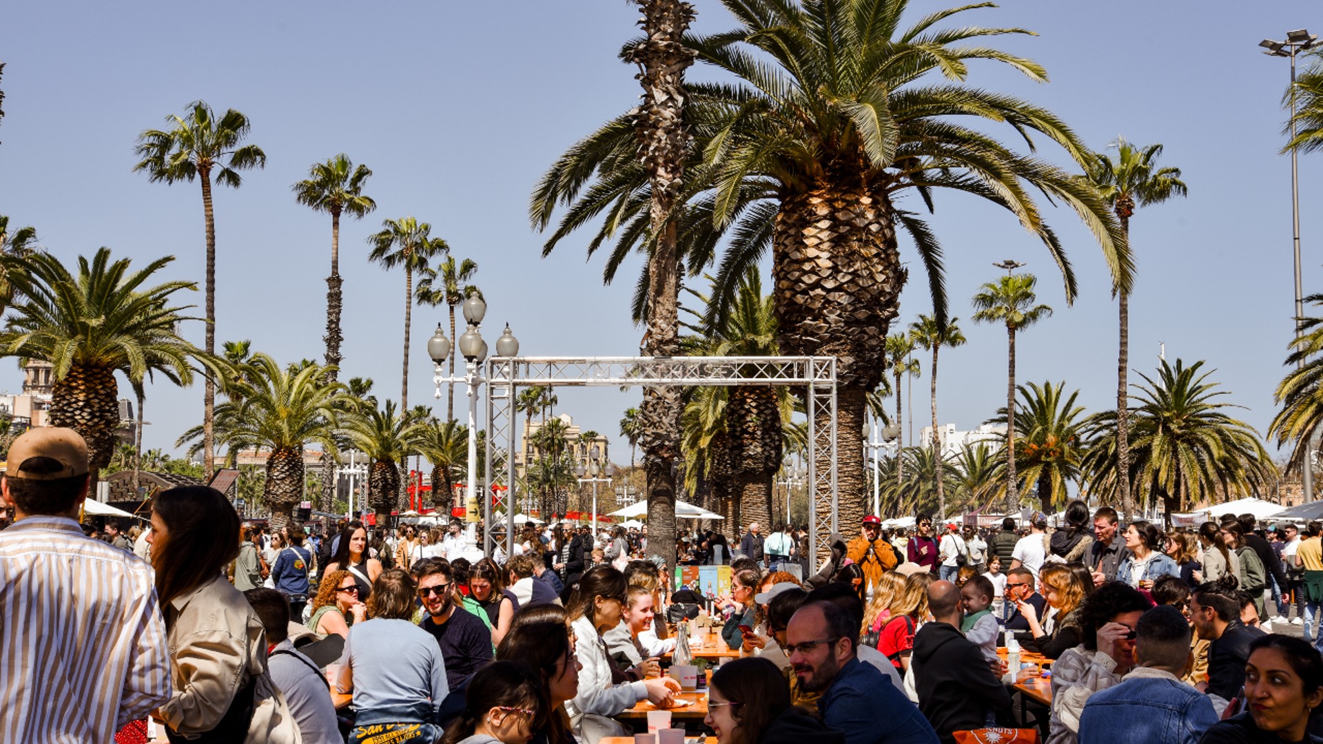 All Those: Torna el mercat gastronòmic i d'artesania amb el consum responsable a debat | artesania, Ingredients, mercat