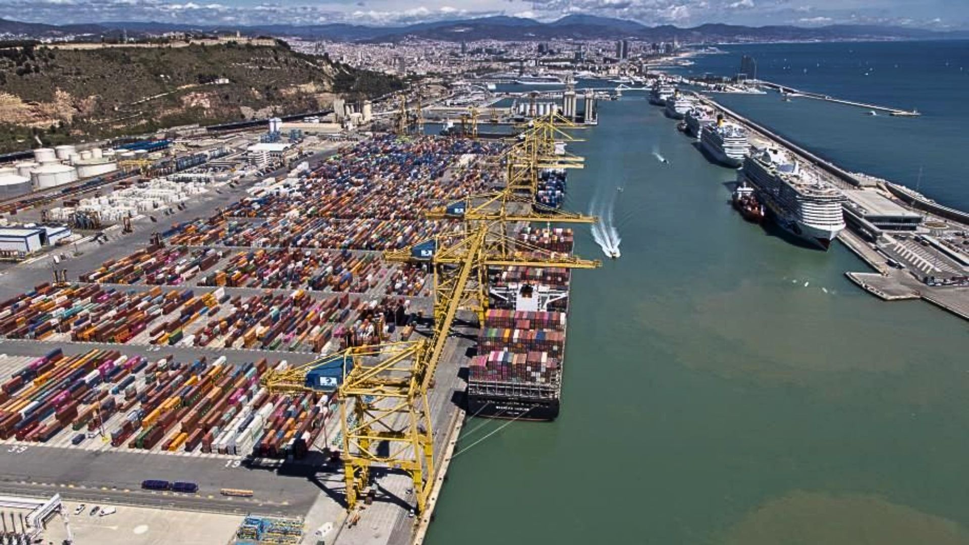 BComú reclama a Collboni que impedeixi l'atracament al port d'un buc de càrrega amb destí a Israel | Israel, Janet Sanz, Jaume Collboni