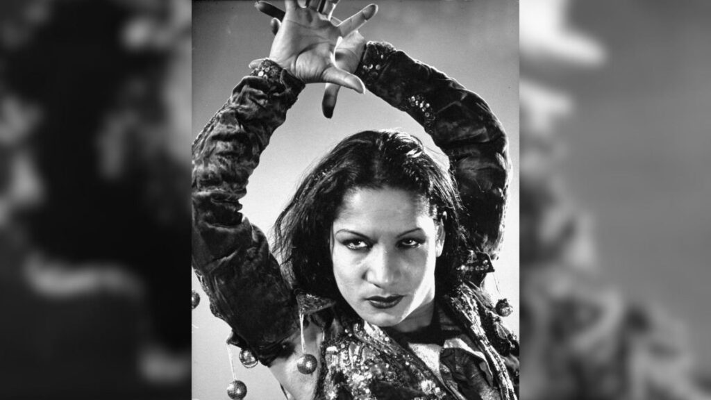 Arxiu Barcelona: Carmen Amaya, del Somorrostro a fer vibrar els tablaos flamencs de tot el món | artista, comunitat gitana, flamenc