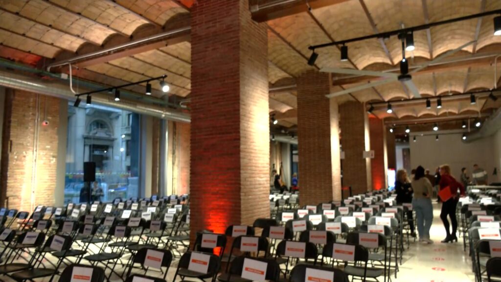 Estrena en gran de l'edifici històric de CCOO a la via Laietana, després d'anys agonitzant | CCOO, edificis històrics, treballadors