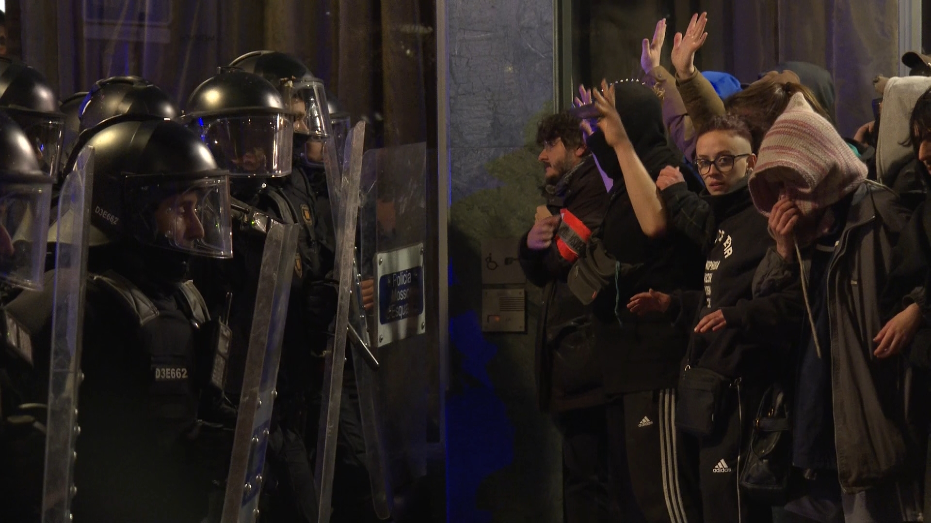 aldarulls manifestació Antiga Massana