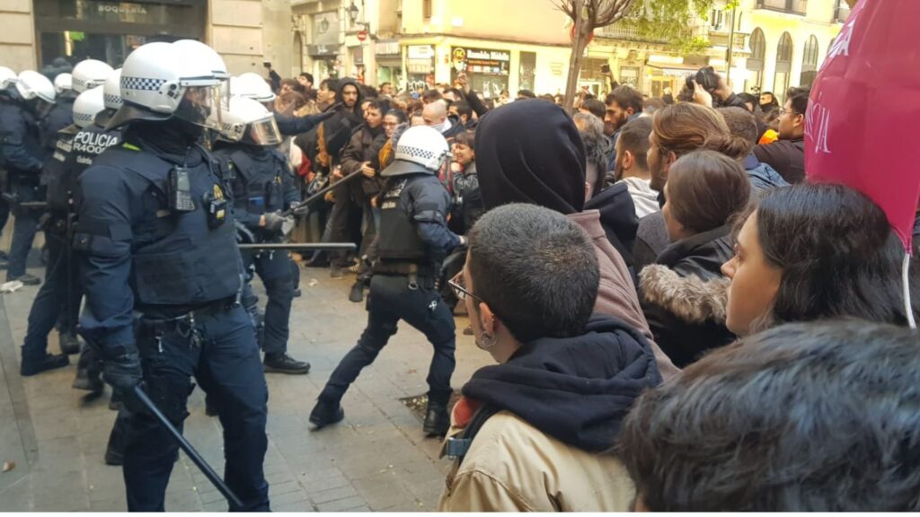 carregues policia antiga Massana