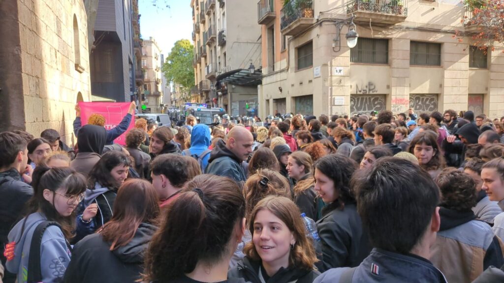 desallotjament Antiga Massana