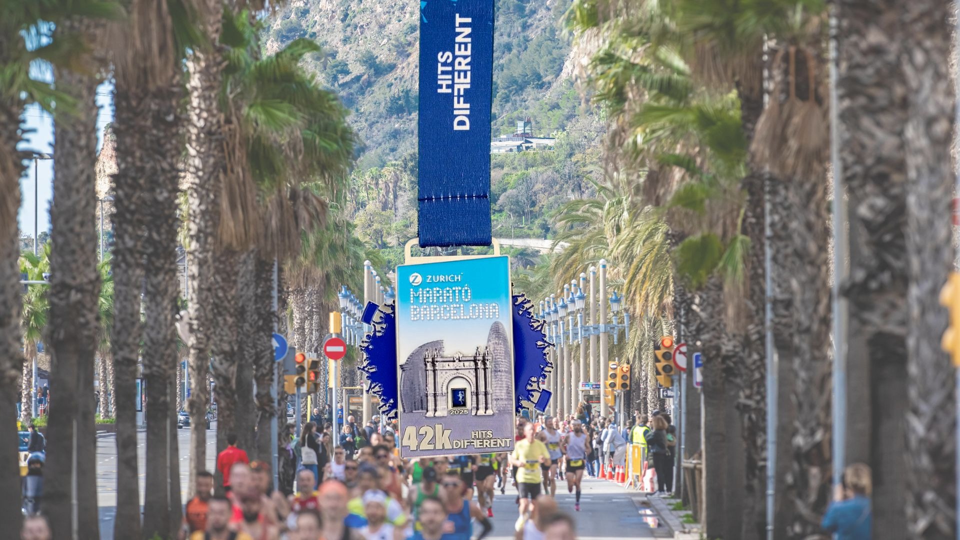 medalla marató Barcelona 2025