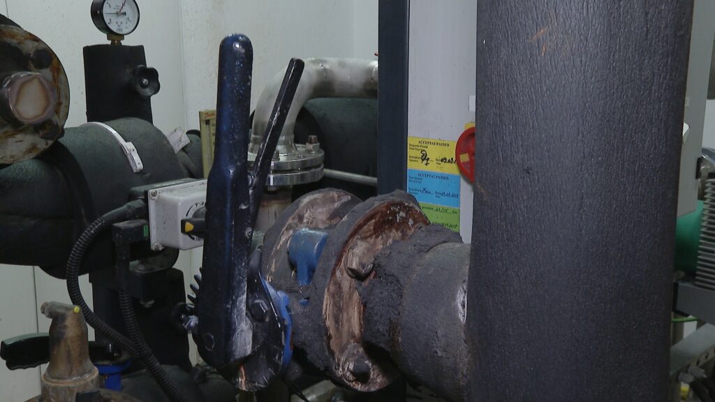 &ograve;xid canonada sistema climatitzaci&oacute; biomassa Marina del Prat Vermell