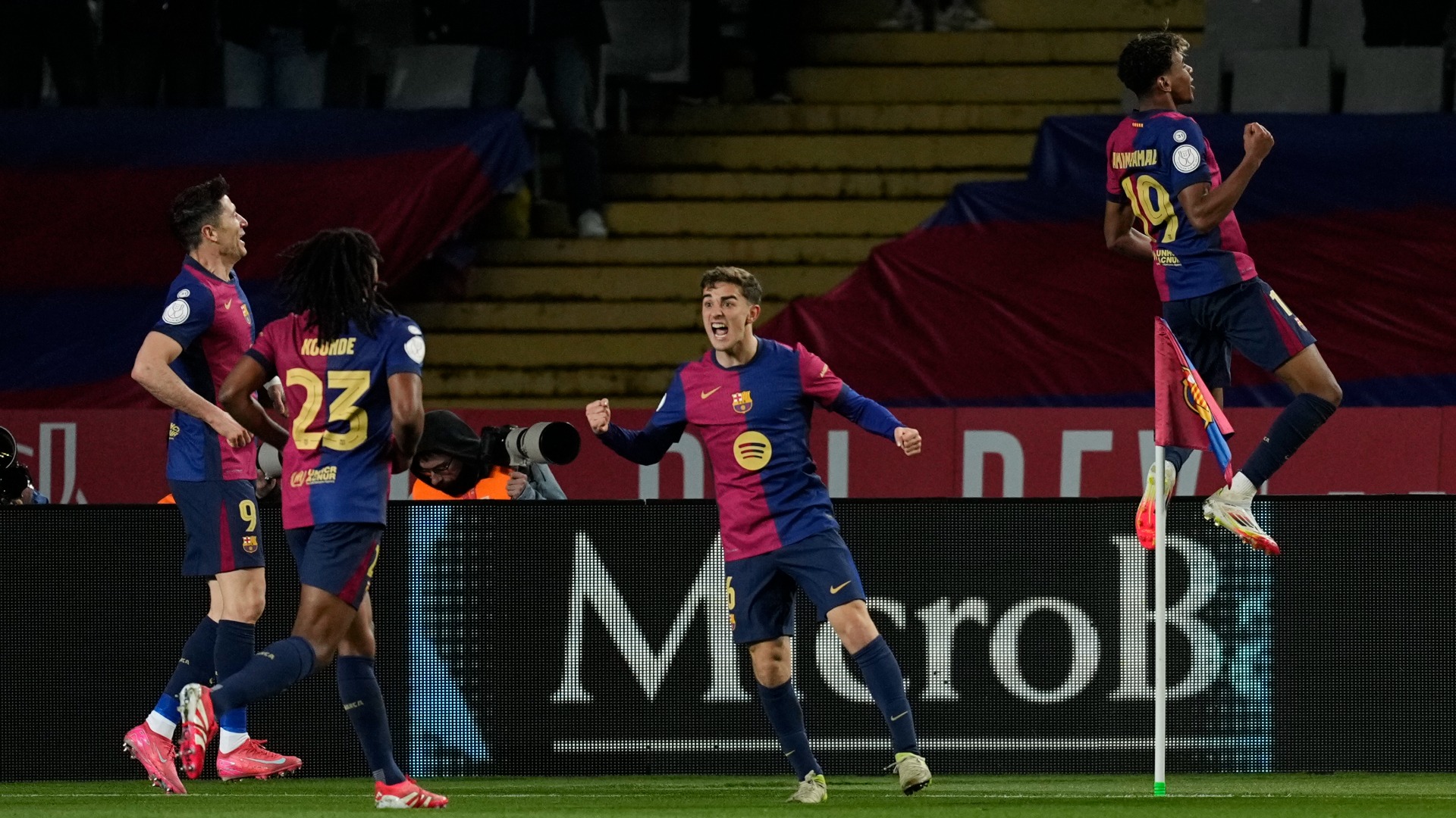 Barça Atlètic de Madrid (4-4) Copa del Rei celebració gol