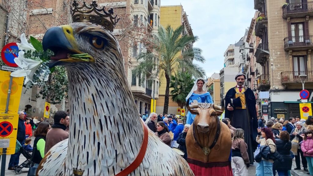 El pregó de Sant Medir inaugura la festa més dolça | castellers, cultura popular, gegants, plaça de la Vila de Gràcia, Sant Medir