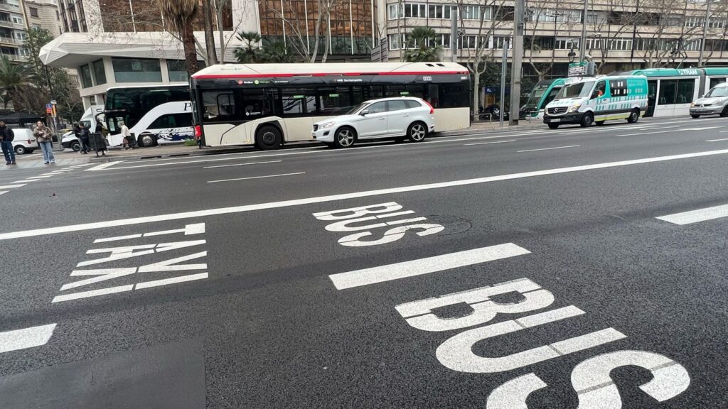 carrils bus avinguda Diagonal