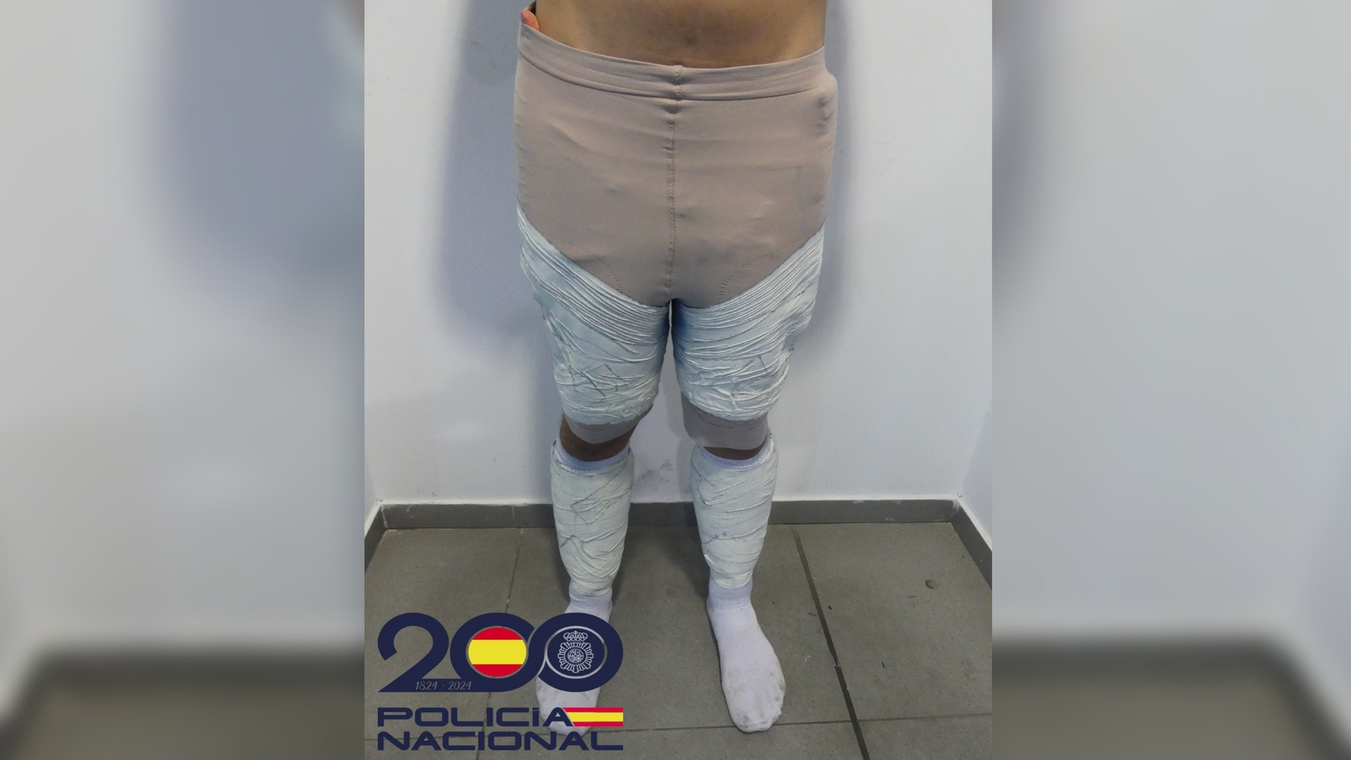 detingut aeroport Prat droga camuflada
