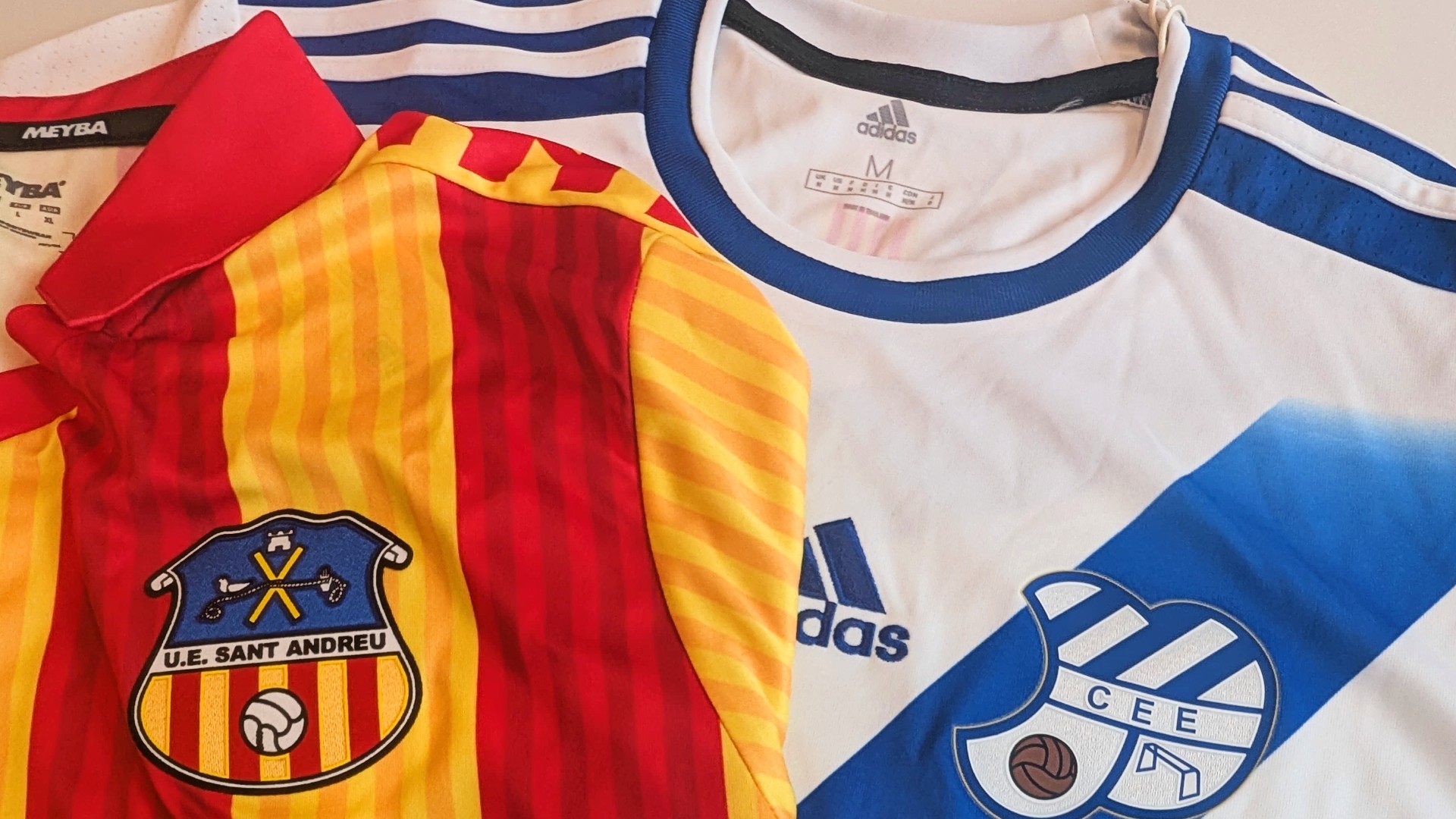 Sorteig samarretes derbi Sant Andreu Europa