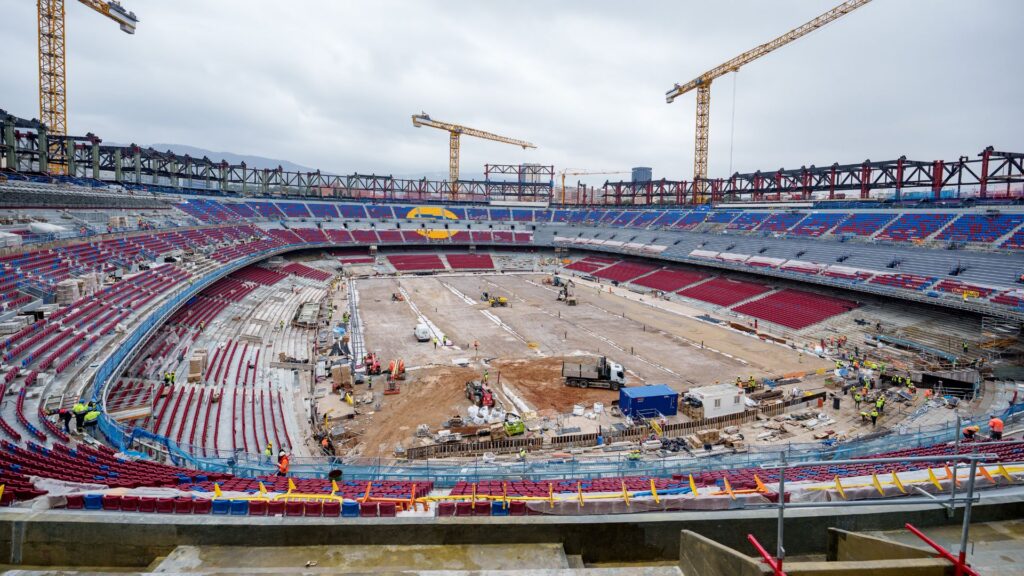Obres Camp Nou 07-03-25 seients, gespa i tercera graderia