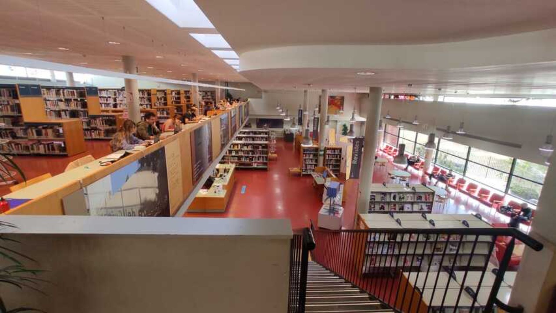 Reobre la Biblioteca Guinardó - Mercè Rodoreda després de cinc mesos d'obres | Ajuntament de Barcelona, biblioteques, obres