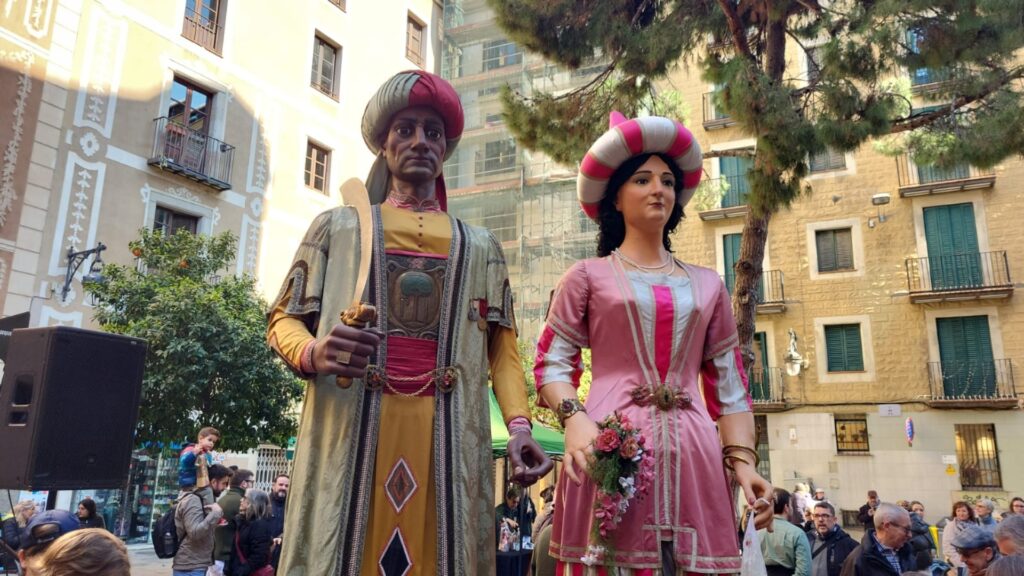Els Gegants del Pi, protagonistes del primer dia de les Festes de Sant Josep Oriol 2025 | festes majors, gegants, tradicions