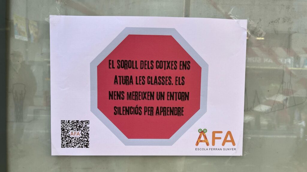 Més del 75 % de les escoles superen els límits de contaminació de l'OMS, segons Revolta Escolar | concentracions, contaminació acústica, contaminació atmosfèrica, escola, famílies