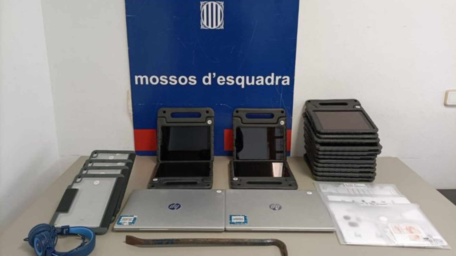 robatori escola sant marti