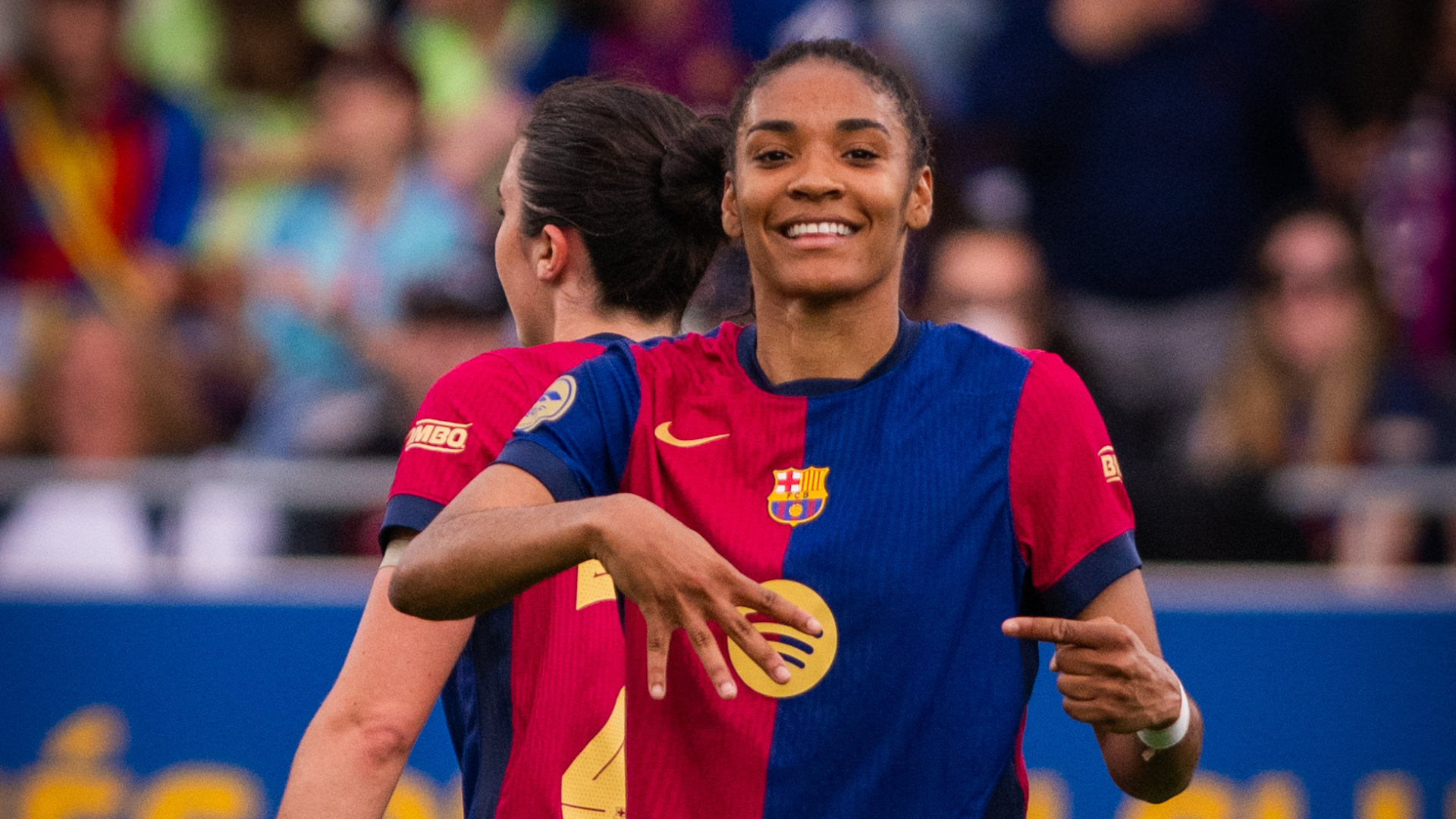 Salma Paralluelo celebra el 2 a 0 del Barça contra l'Atlètic de Madrid