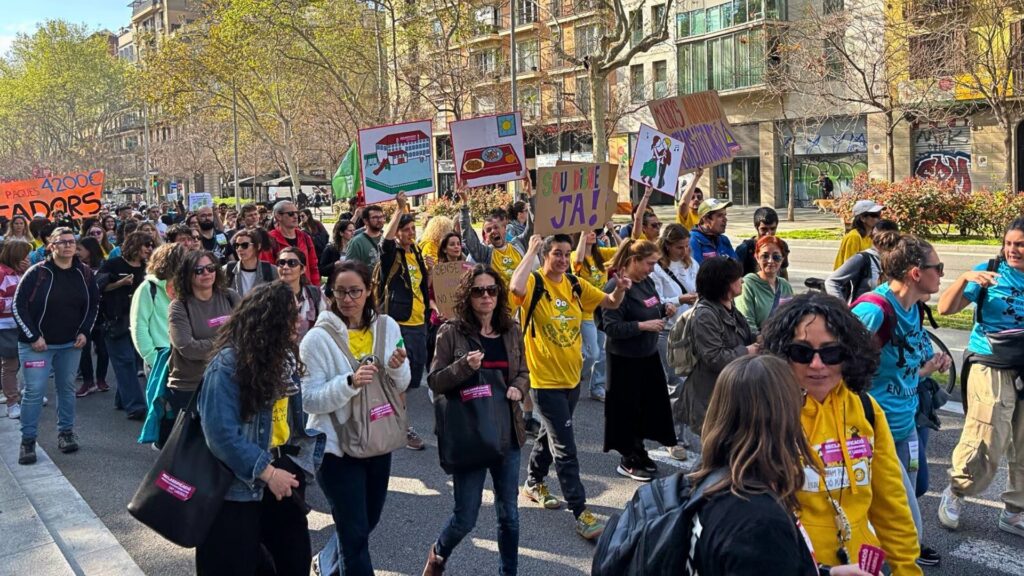 manifestants personal atencio educativa