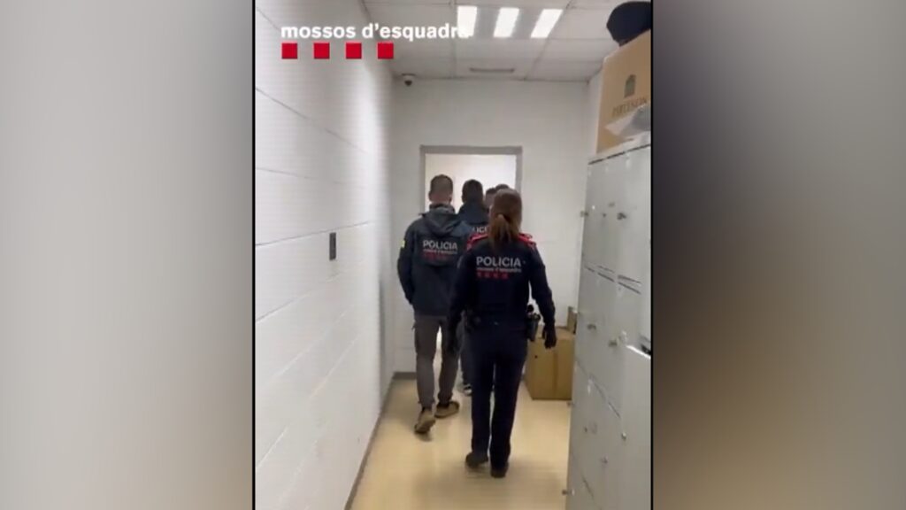 detingut gihadista aeroport