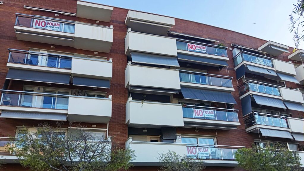 punt verd plaça Julio Gonzàlez