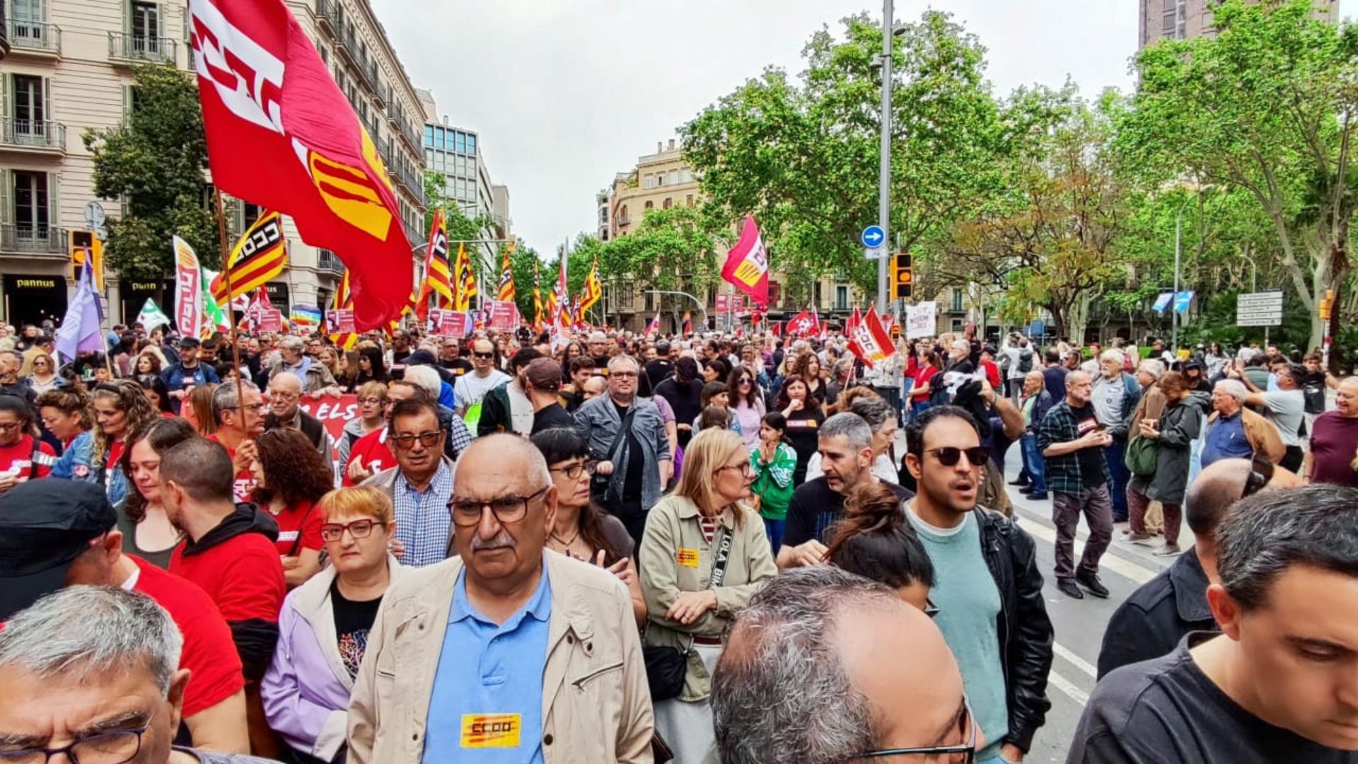 CCOO i UGT surten al carrer per reclamar la reducció de la jornada