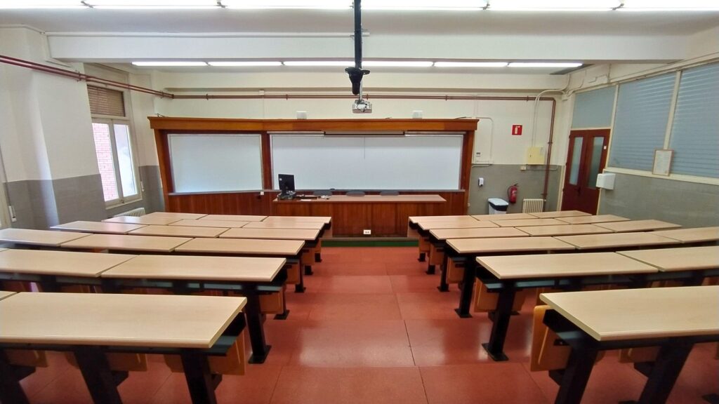 selectivitat classe aula universitat ub