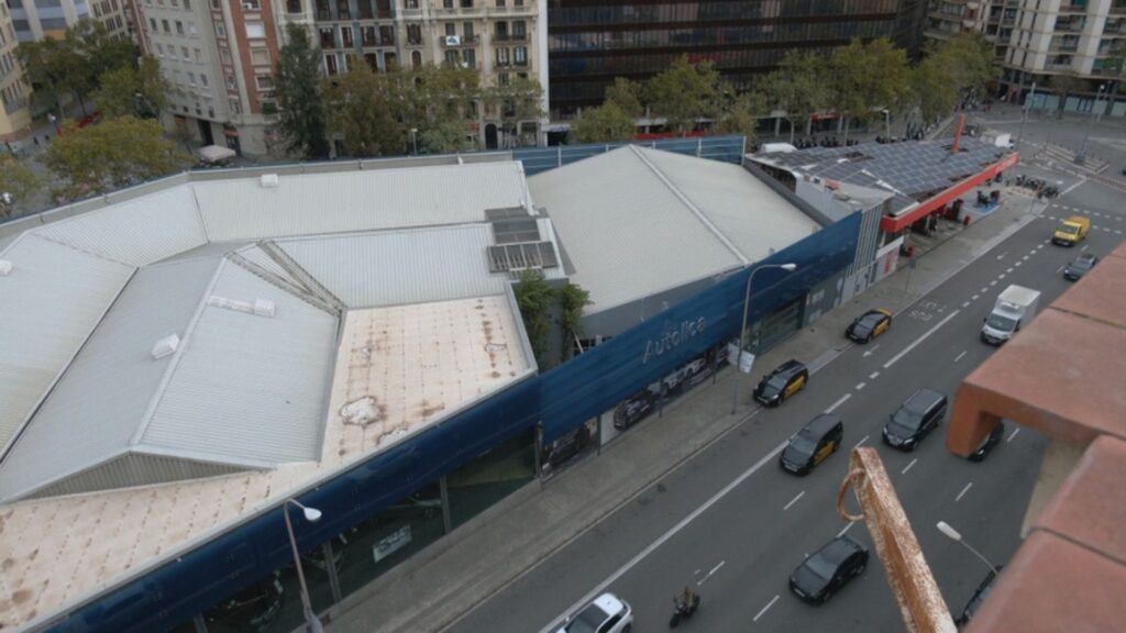 El Ple avala la ubicació definitiva per als Bombers de l'Eixample i l'Escola Entença | Barcelona en Comú, Bombers de Barcelona, ERC, Junts per Catalunya, plenari municipal, PP, PSC, Vox