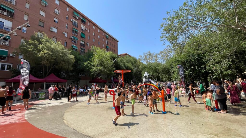 jocs aigua plaça maresme
