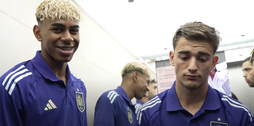 El vídeo viral i més personal de Lamine Yamal: un dia amb el davanter del Barça a la Nations League | FC Barcelona, Lamine Yamal, selecció espanyola