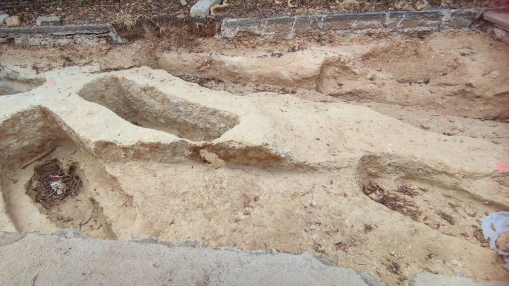 Troballa arqueològica a Montjuïc: emergeixen les tombes de l’antic cementiri jueu