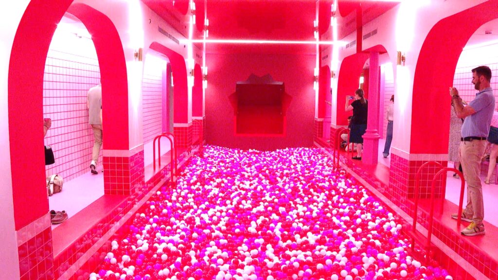 S'estrena a Barcelona House of Candy, una oda a les llaminadures per gaudir en família | infants, jocs, oci