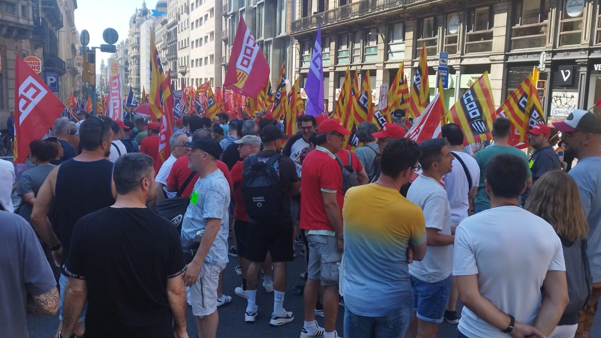 manifestació barcelona metall