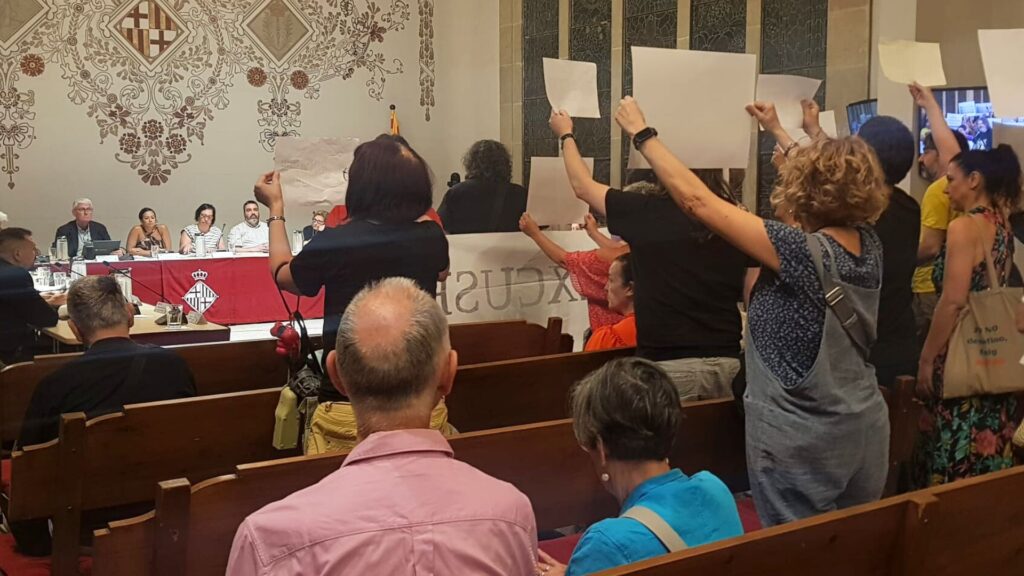 protesta plenari sants