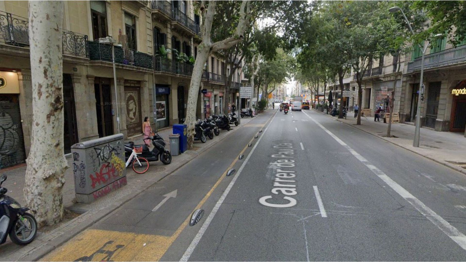Una parella denuncia una agressió homòfoba de matinada al carrer de Pau Claris | agressions, LGTBI, Mossos d'Esquadra
