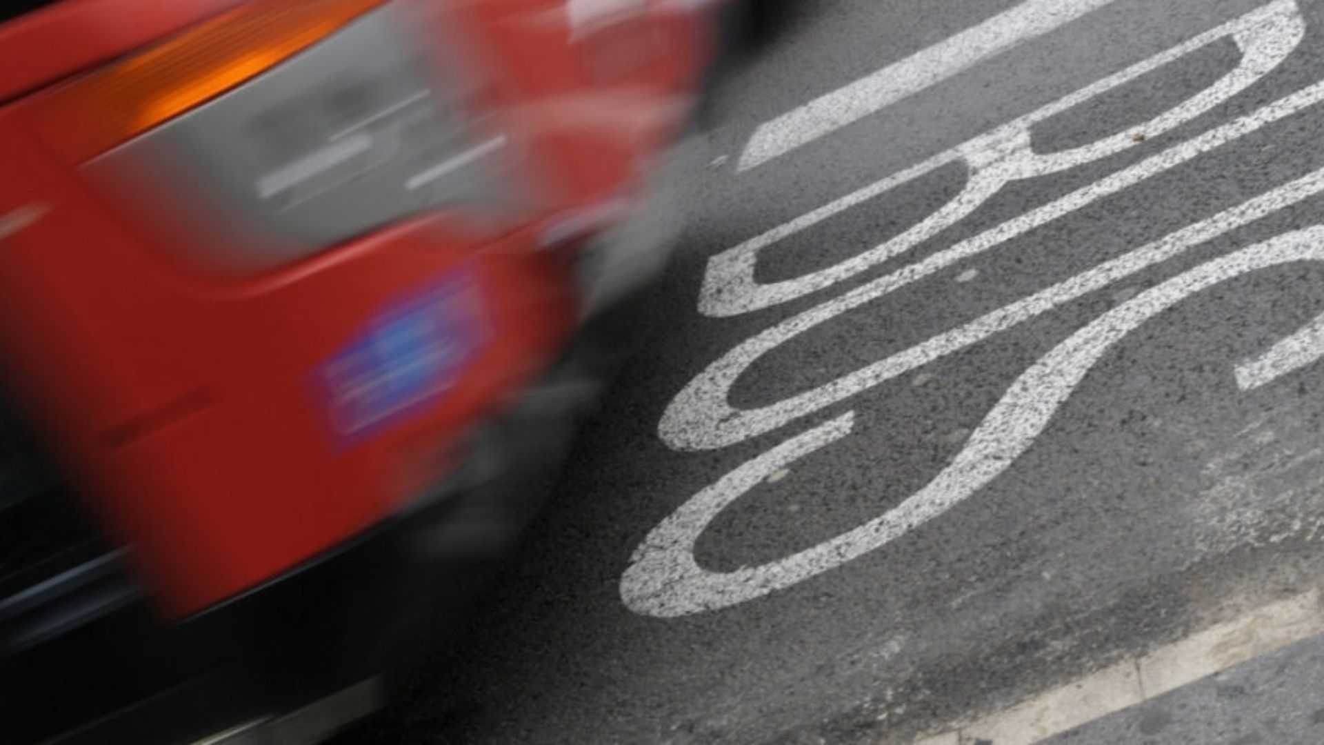 S'amplia el carril bus de la Diagonal a l’entrada de Barcelona per donar continuïtat al de la B-23 | avinguda Diagonal, transport públic