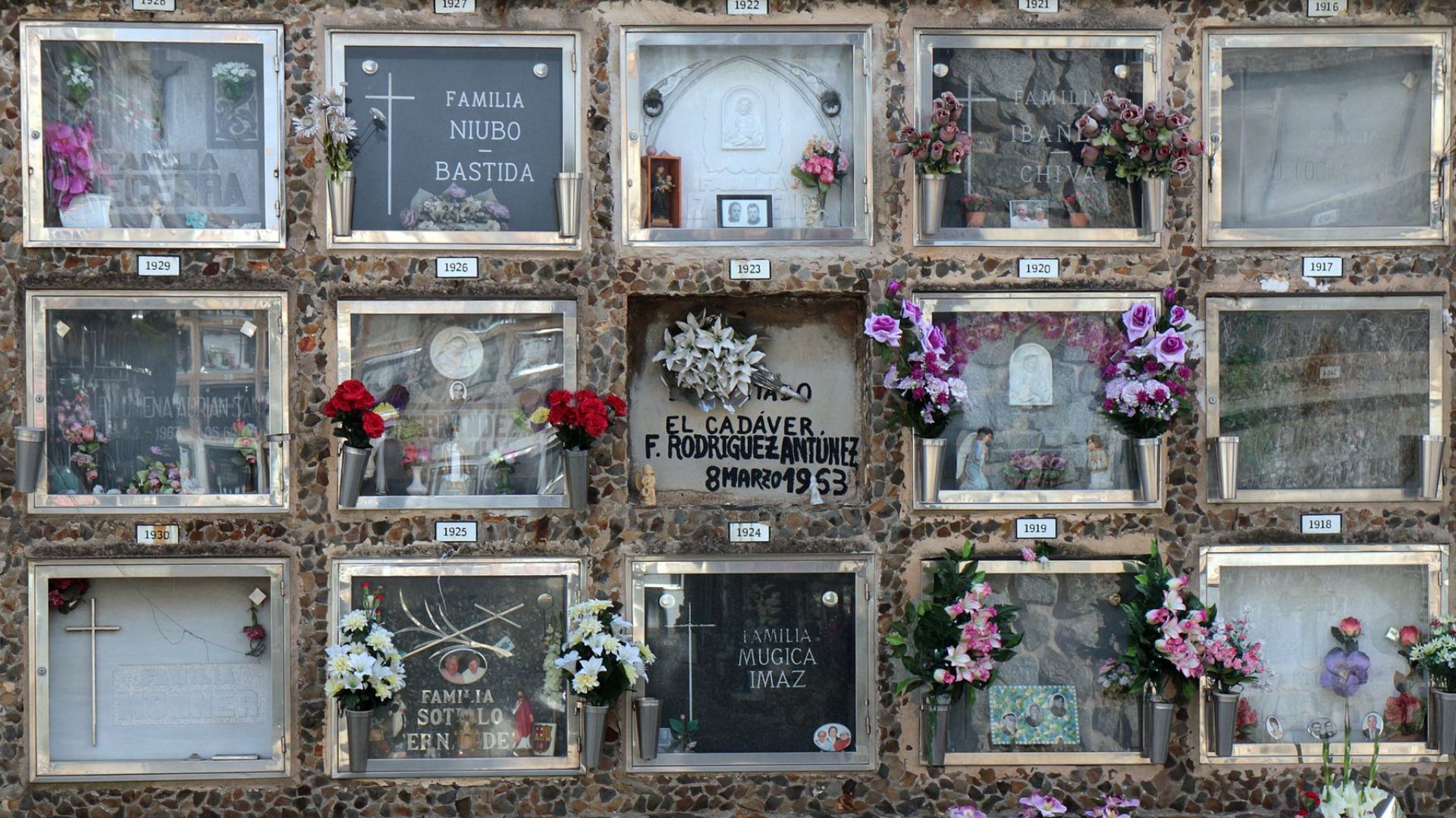 nínxols cementiri Montjuïc