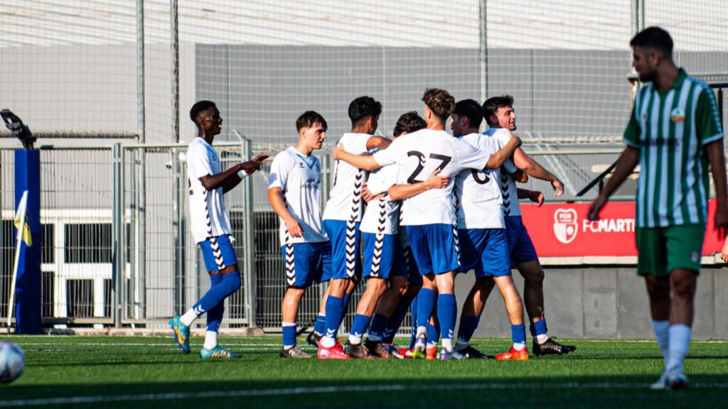 L'Europa queda eliminat de l'Històrics i Aday qualifica de vergonyosa l'actuació de l'equip | Primera RFEF, Segona RFEF, Torneig d'Històrics