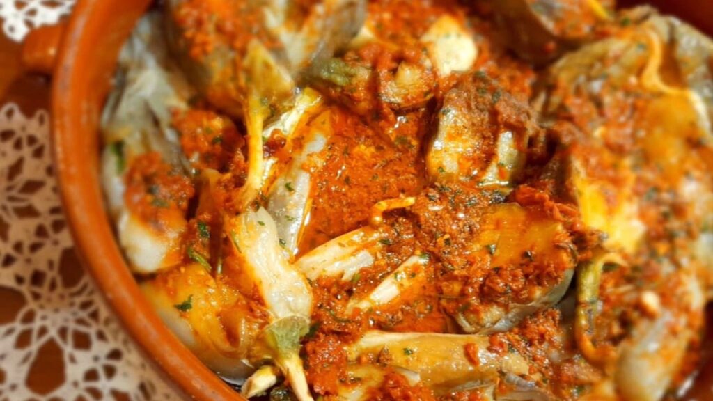 Cuina d'arrel catalana, andalusa o grega: 5 llocs on menjar si vas a les festes de Sants | cuina, Festa Major de Sants, restaurants