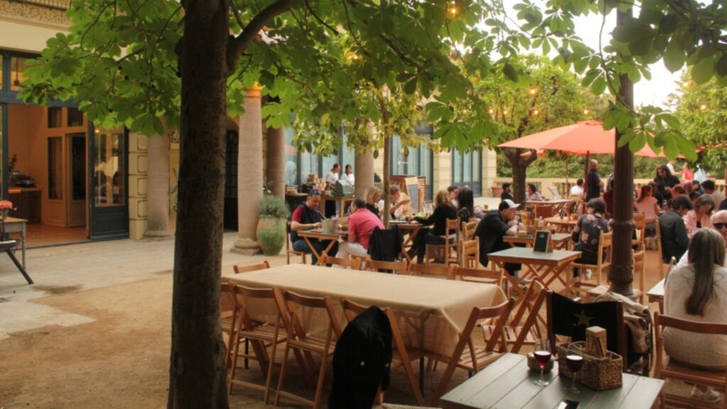 12 recomanacions de restaurants per fer un mos durant la Mercè 2025 | festes de la Mercè, restauració, restaurants