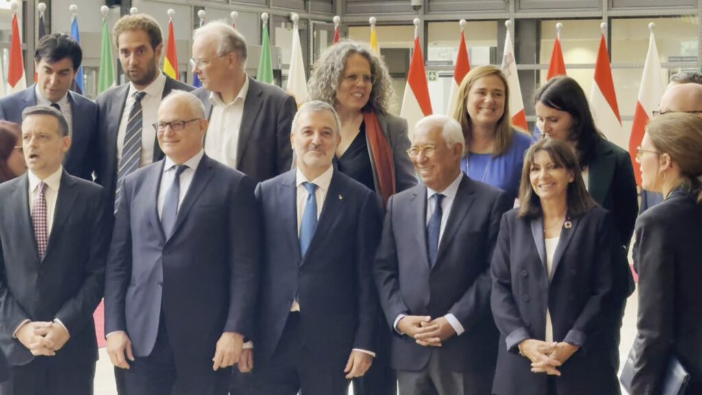 Barcelona serà la primera ciutat de l'estat amb oficina pròpia davant de la UE | habitatge públic, Jaume Collboni, política europea, Unió Europea