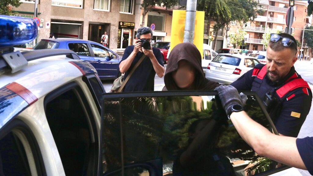 detingut m&ograve;bils robats Matar&oacute;