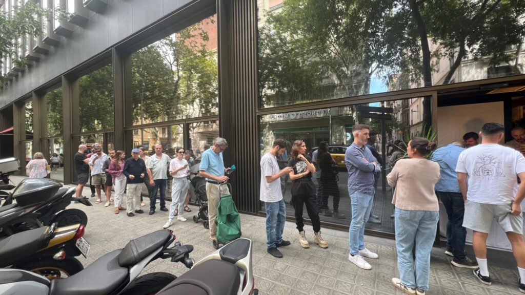 Una llentiada popular per celebrar que reobre el Molino de Pez, després d'un incendi a la cuina | cuina, restaurants, tradicions